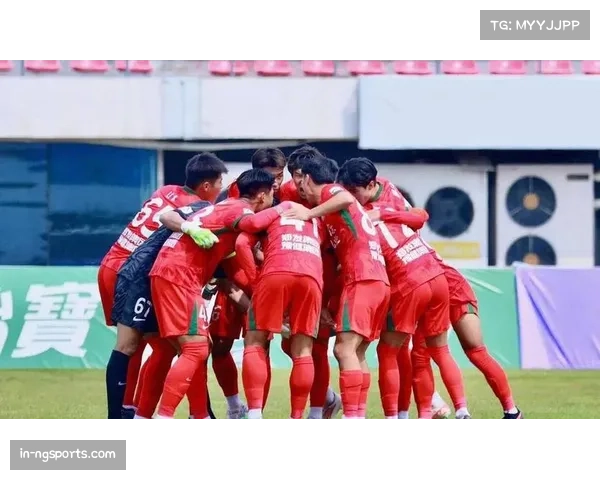 河南队中场绞杀战术显效 双外援中卫组合解围成功率稳居前列